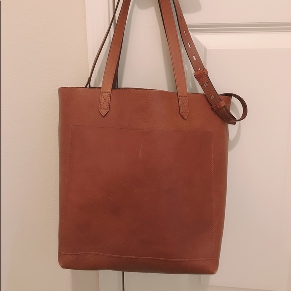 Madewell Handbags - Madewell medium transport tote